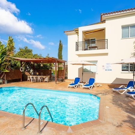 Villa Kleopatra Пафос Екстериор снимка