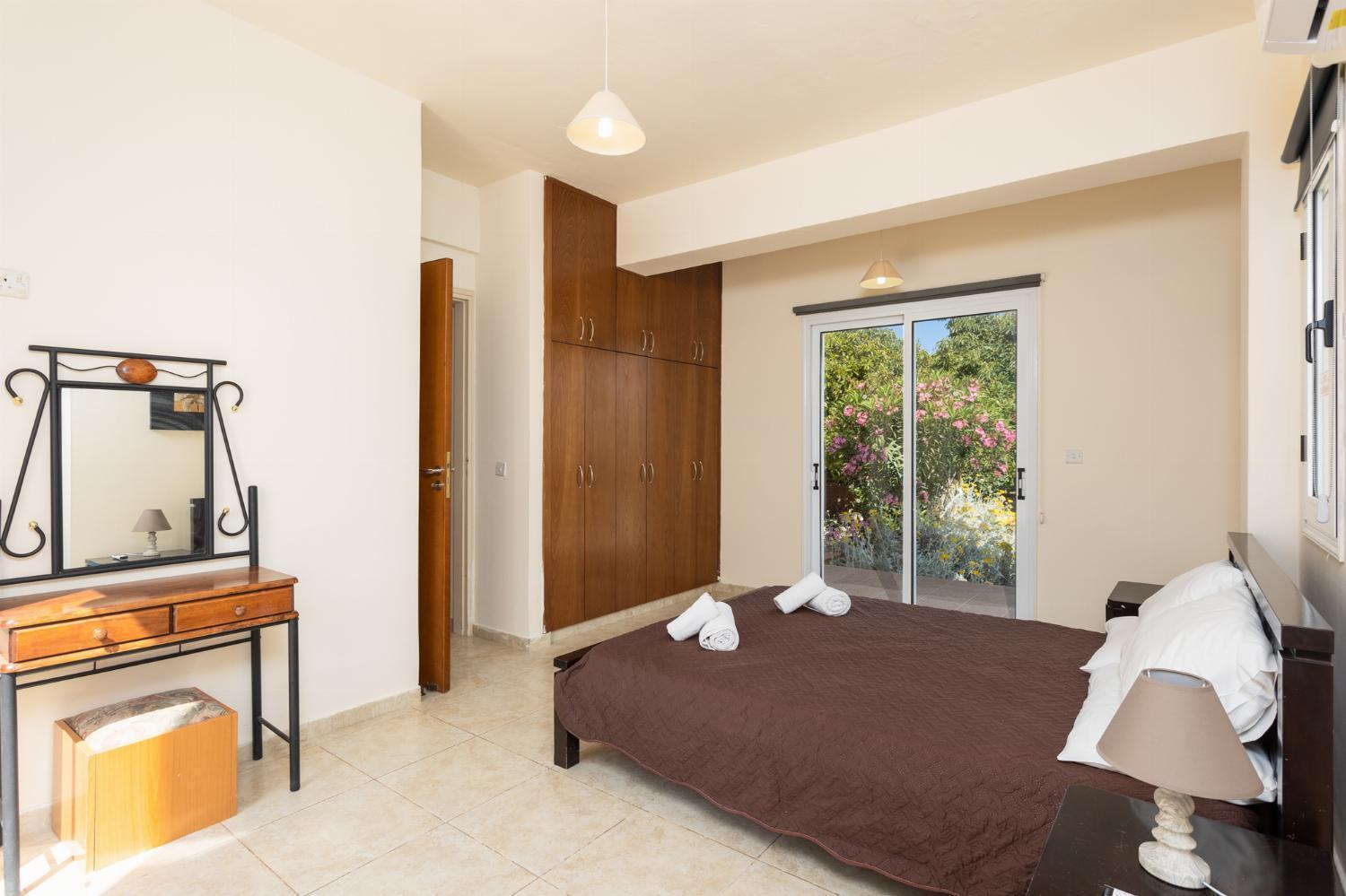 Villa Kleopatra Пафос Екстериор снимка