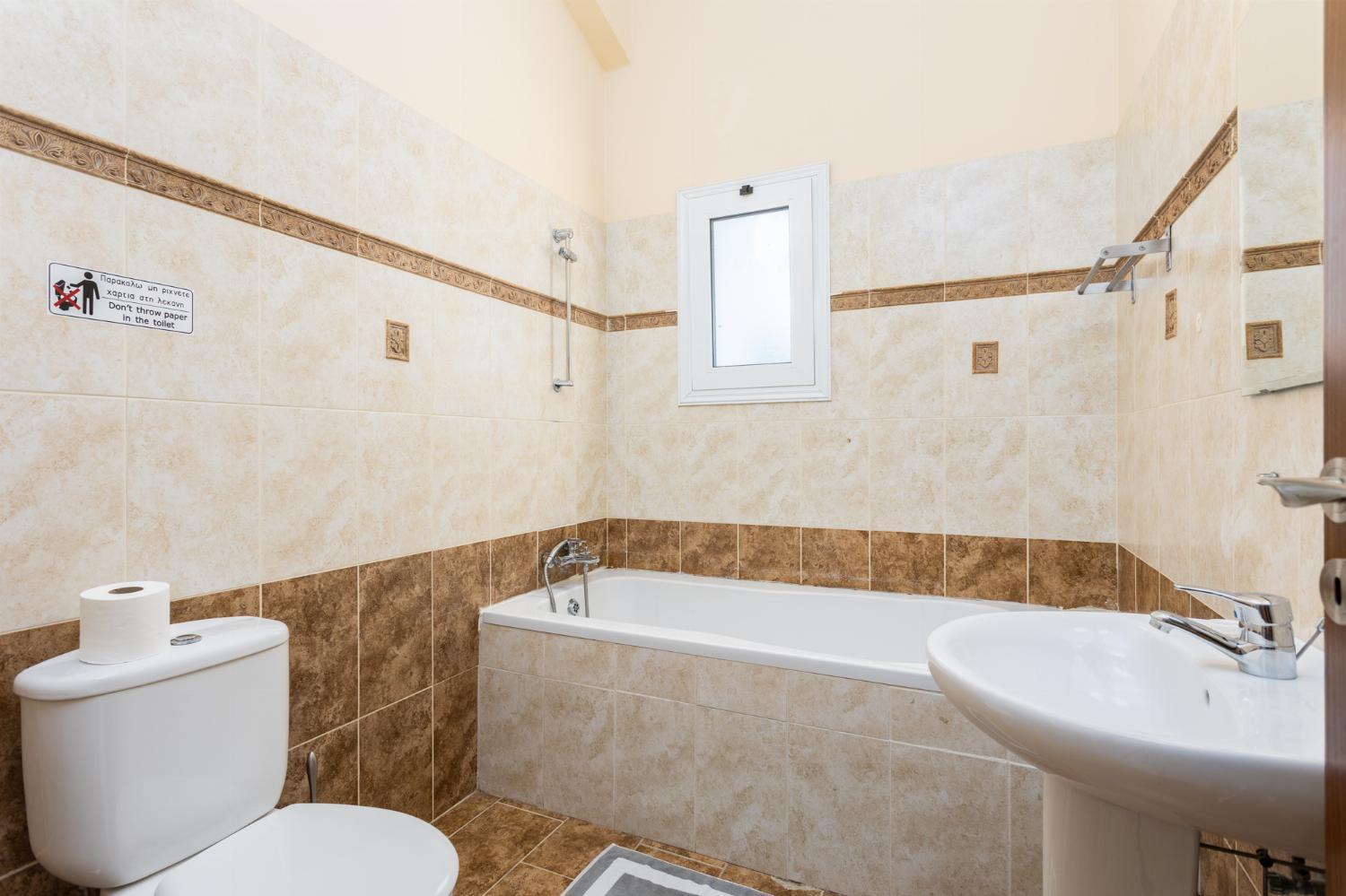 Villa Kleopatra Пафос Екстериор снимка